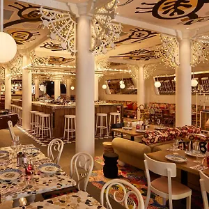 Hotel Mama Shelter