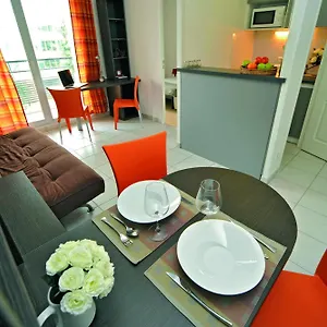 Aparthotel Appart'city Classic Vaise St Cyr