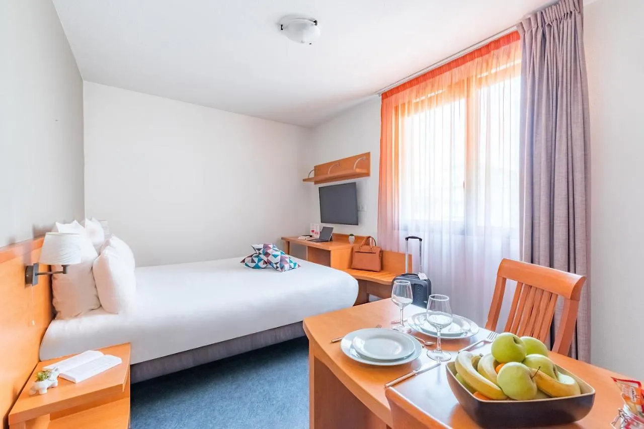 Aparthotel Appart'City Confort Lyon Gerland