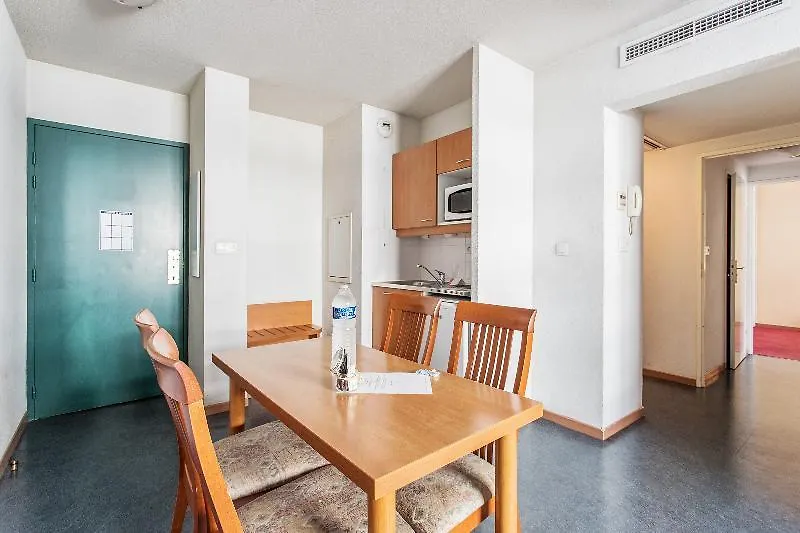Appart'City Confort Lyon Gerland Aparthotel